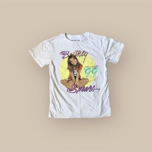 White Britney Spears Short Sleeve Tee with Retro Graphic Design